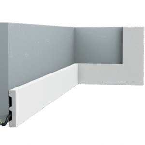 Plinthe SX157 L200 x H6,6 x l1,3 cm