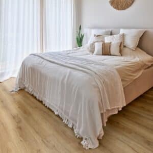 Lame SPC clipsable avec sous-couche FOREST INVISIBLE 18x122x0,5cm - Imitation GERFLOR