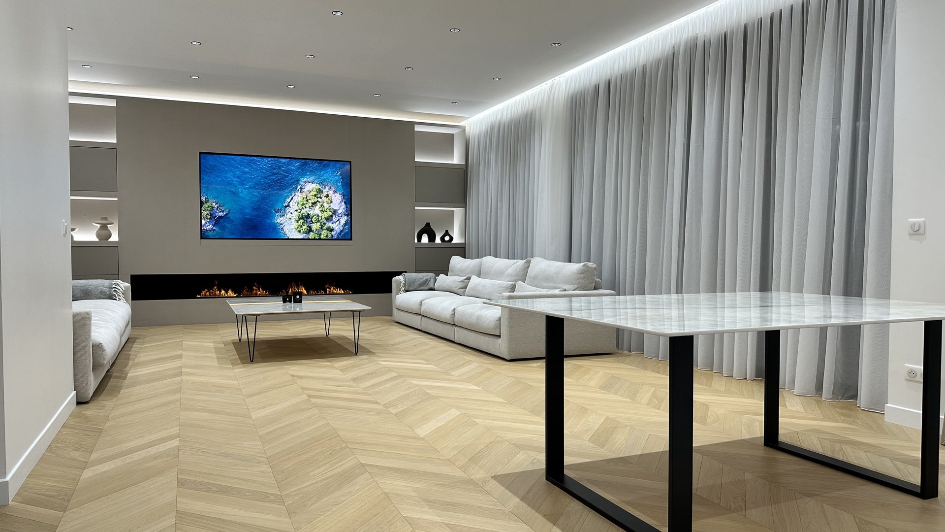 Contrecollé Chêne Point de Hongrie ATLANTA Invisible 14x92x520 Verni Choix ABC